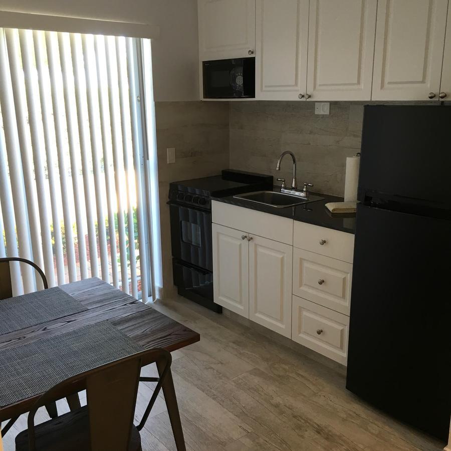 Elizabeth House Inn Deerfield Beach Extérieur photo